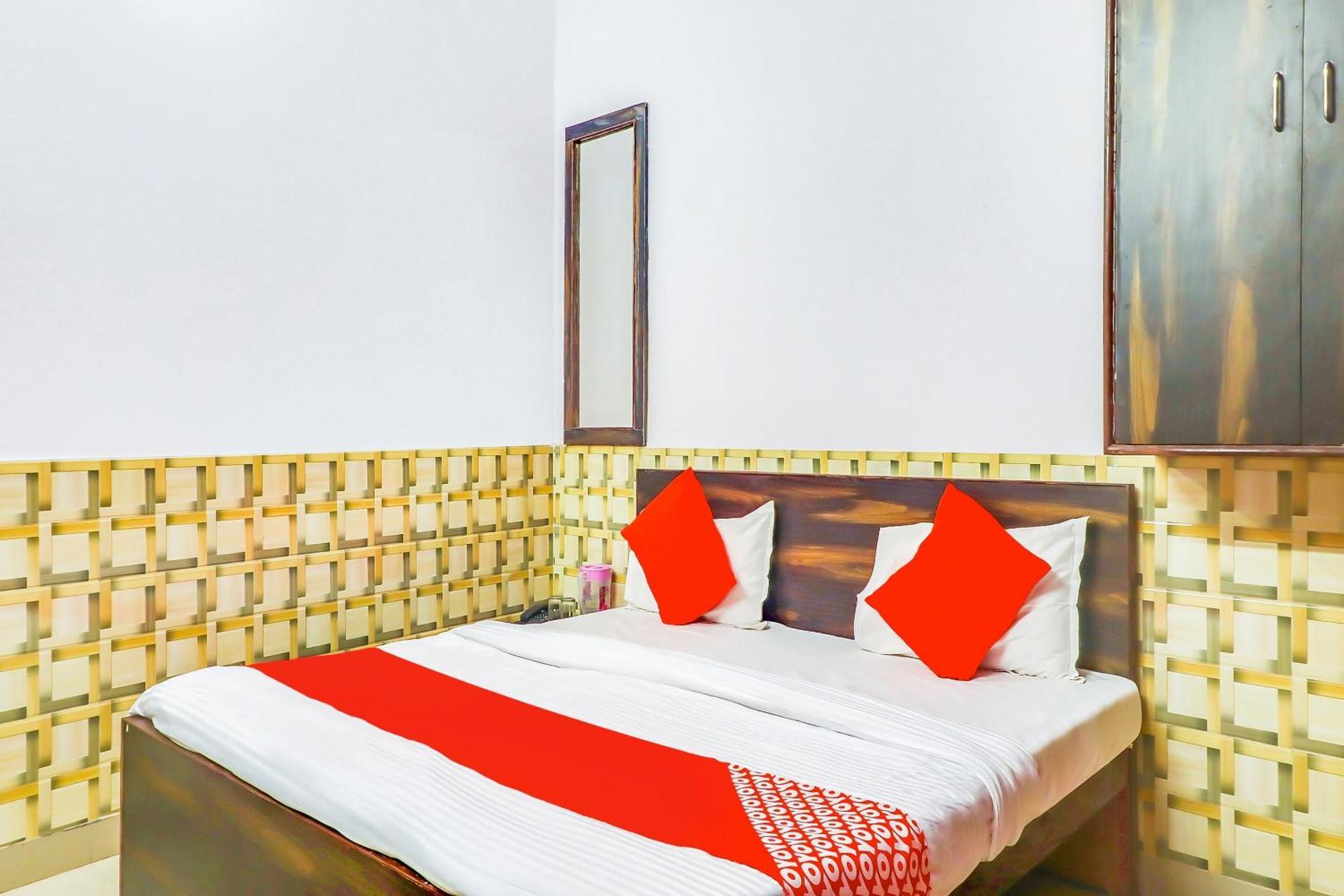 Hotel Super Collection O Dolphin Lucknow Exterior foto