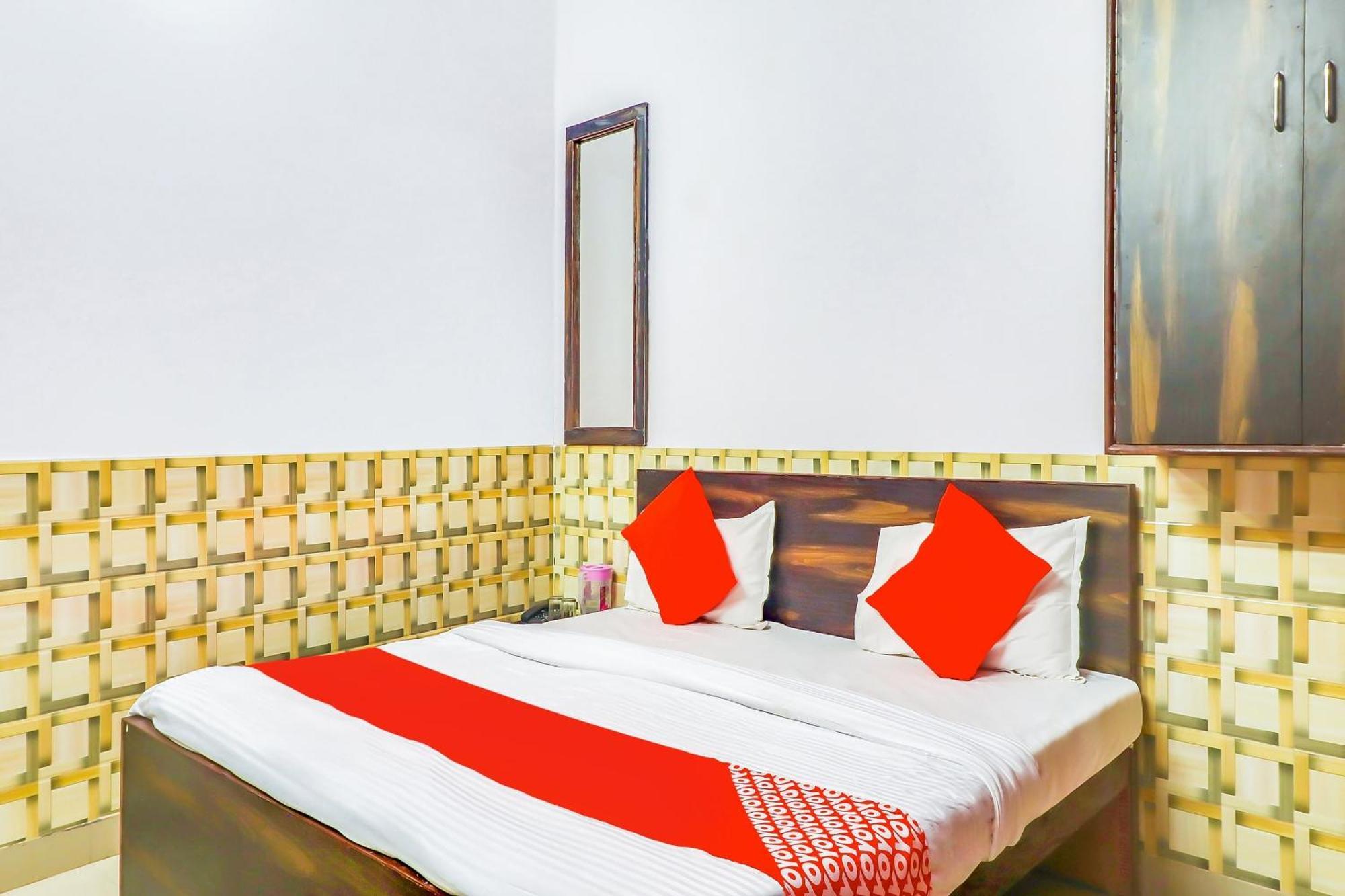 Hotel Super Collection O Dolphin Lucknow Exterior foto