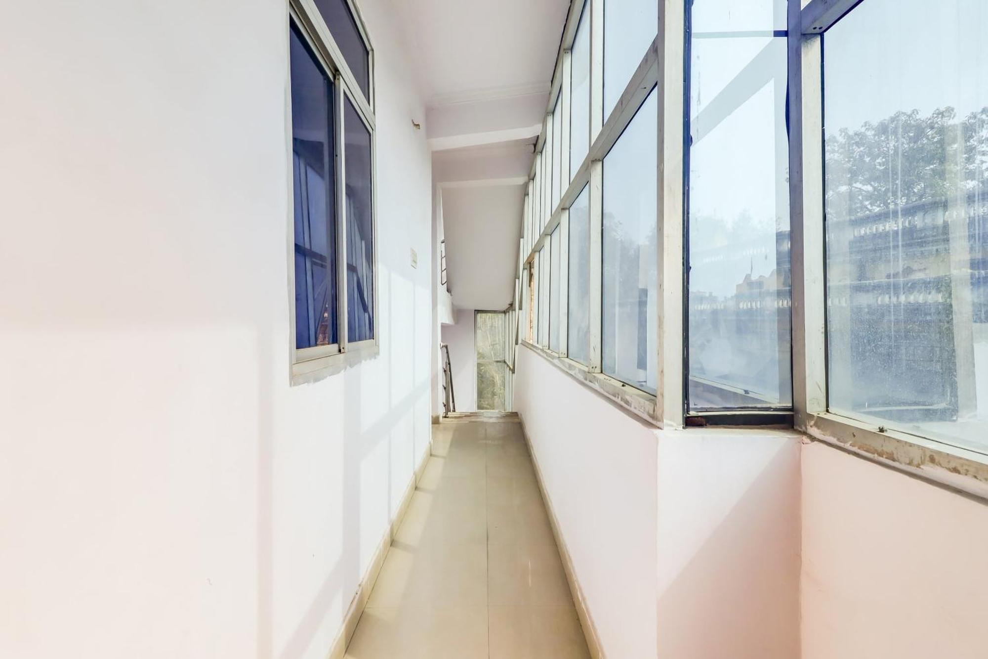 Hotel O Dolphin Lucknow Exterior foto